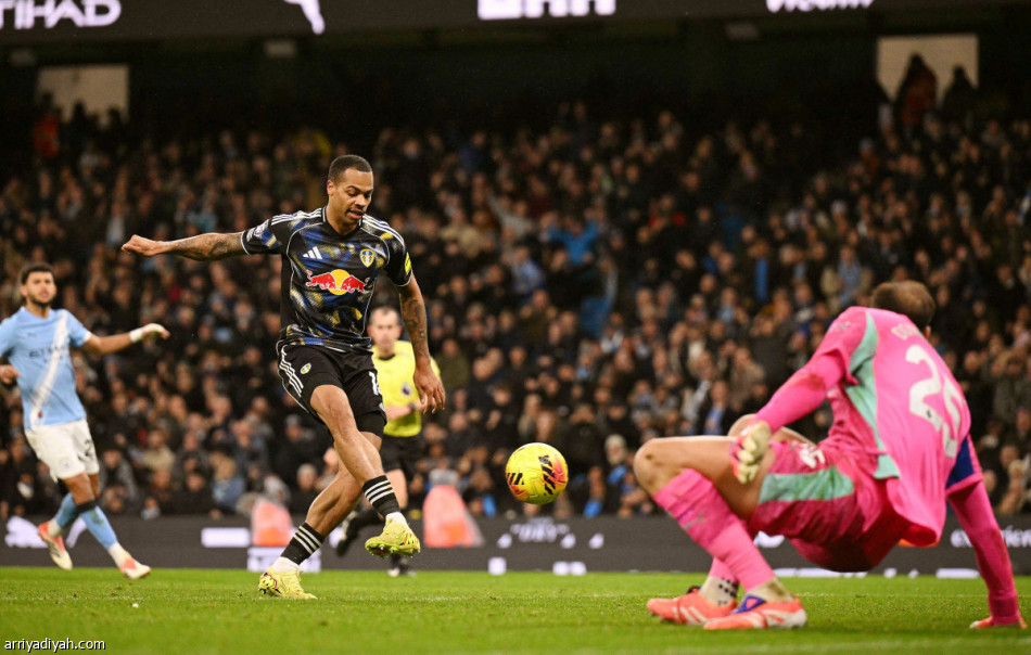 بالقاتل.. فودين ينقذ سيتي من كمين ليدز