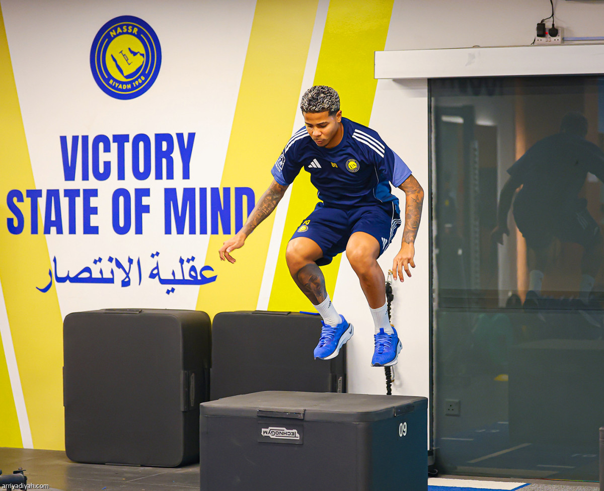 مشاركة الأجانب