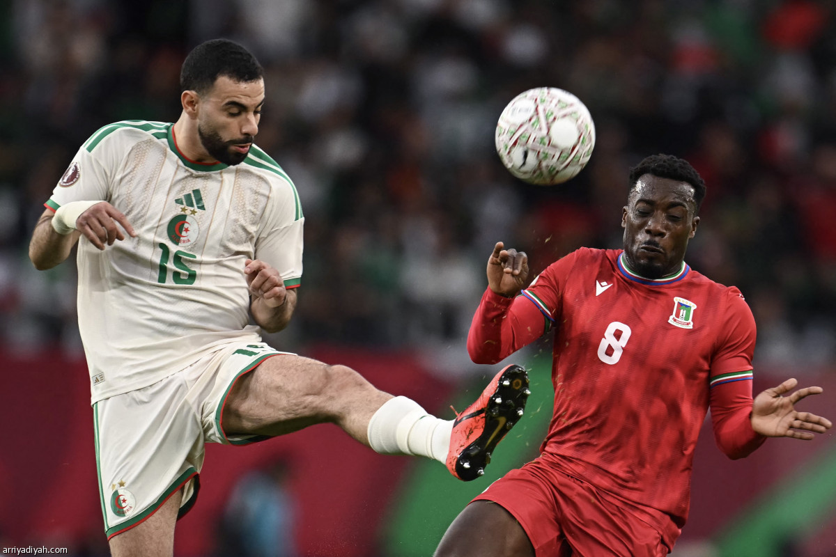 الجزائر بالعلامة الكاملة