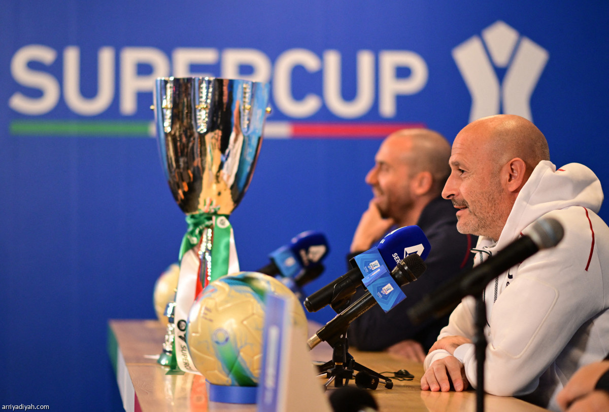 إيتاليانو يراقب