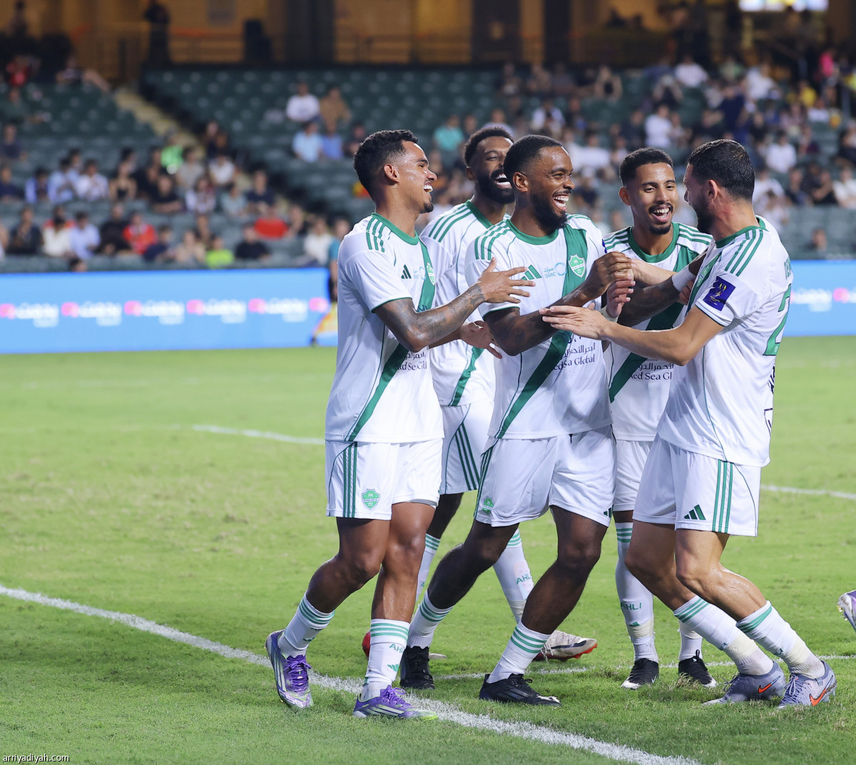 الأهلي.. فرحة التأهل